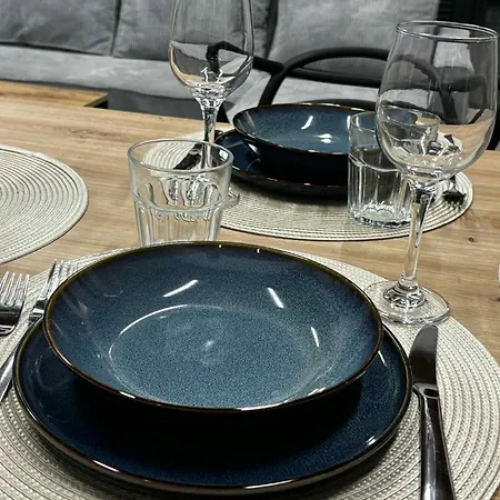 Dom Winna Gorka * Miastko (Leszno)